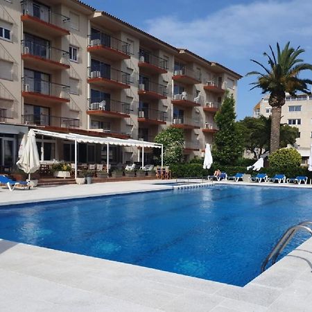 ל'אסטרטיט Payet Apartments מראה חיצוני תמונה