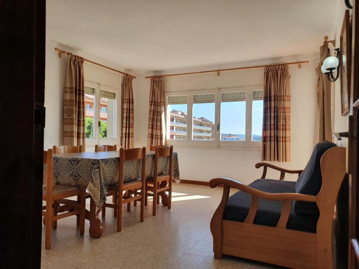 ל'אסטרטיט Payet Apartments מראה חיצוני תמונה