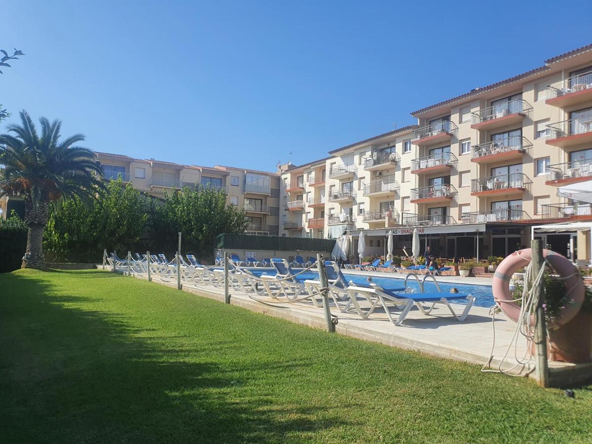 ל'אסטרטיט Payet Apartments מראה חיצוני תמונה