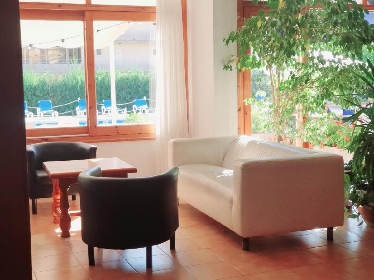 ל'אסטרטיט Payet Apartments מראה חיצוני תמונה